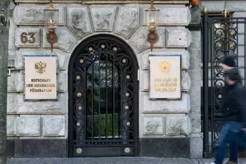 Die russische Botschaft in Berlin.