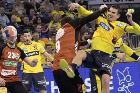 Traf 16 Mal: Andy Schmid. Die Rhein-Neckar Löwen verloren trotzdem den Pokalhit gegen Hannover-Burgdorf. 