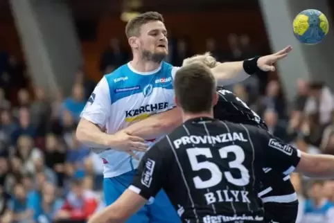 David Schmidt im Pokalspiel gegen den THW Kiel. 