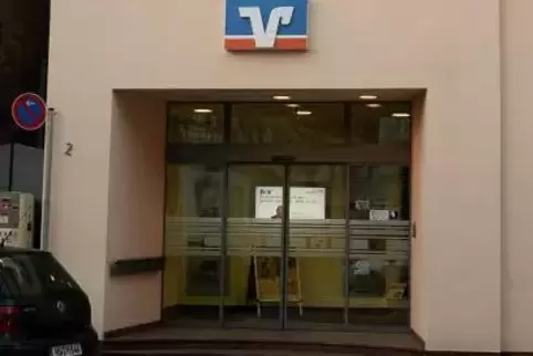 Die Filiale der Bad Dürkheimer VR-Bank Mittelhaardt in Mußbach.