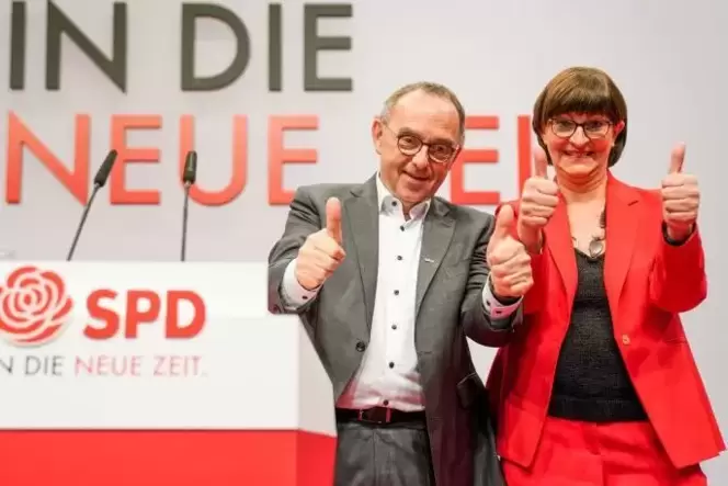 Zuversichtlich: das neue SPD-Führungsduo Saskia Esken und Norbert Walter-Borjans.