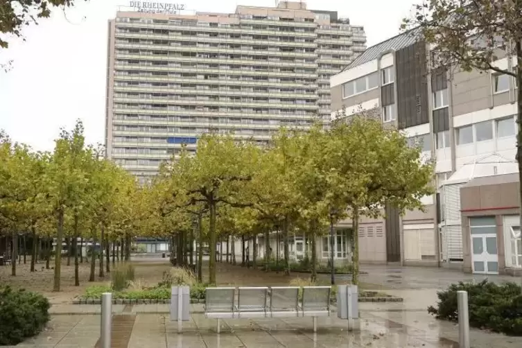 Charakteristisch: das Mosch-Hochhaus.