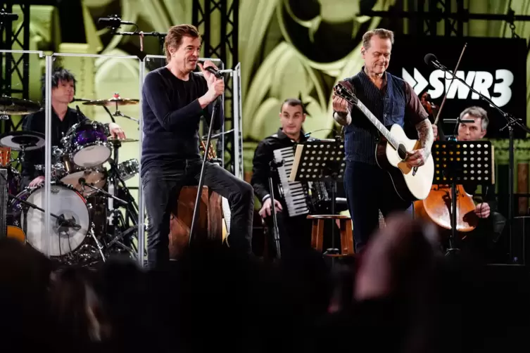 Speyer_Gedaechtniskirche_Die_Toten_Hosen_2019_12_07_DPA_-05-.jpg