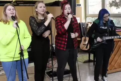 Auch die Schulband präsentierte sich beim Tag der offenen Tür.