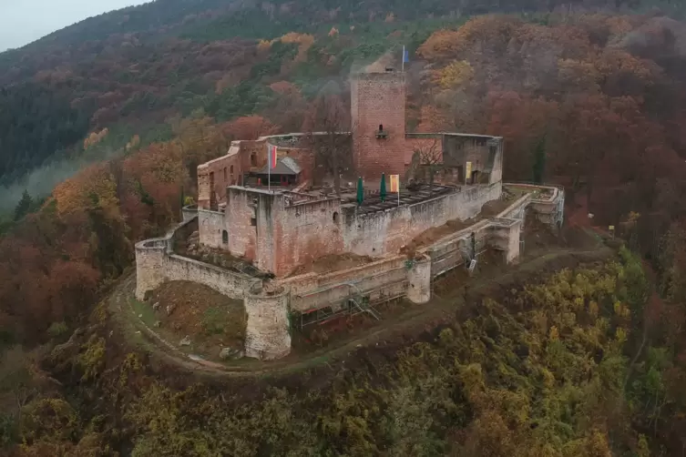 burg_landeck_van.JPG
