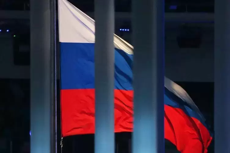 Hinter dem Zaun: Russische Sportler dürfen nur unter neutraler Flagge bei Olympia antreten.