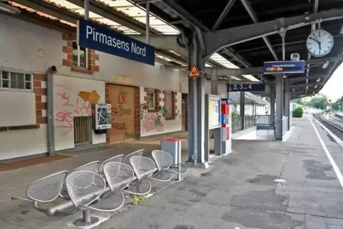 Die Überdachung aus den 30er Jahren ist denkmalgeschützt und soll teilweise erhalten werden.