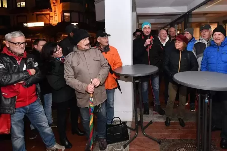 Protest des Vereins &bdquo;Schiltchen&ldquo; am Mittwoch vor dem Rathaus.