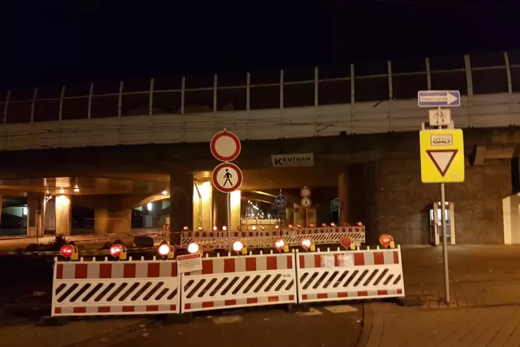 Einigkeit_Abriss_ier.JPG