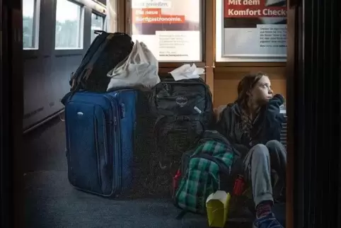 Kein Sitzplatz für Greta in einem ICE der Deutschen Bahn.