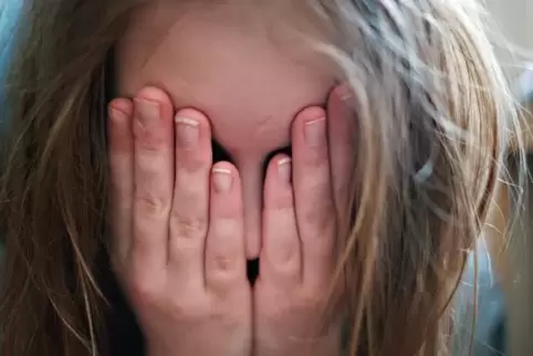 Mehr als vier Prozent der Schulkinder in Rheinland-Pfalz leiden unter Depressionen oder Angststörungen.