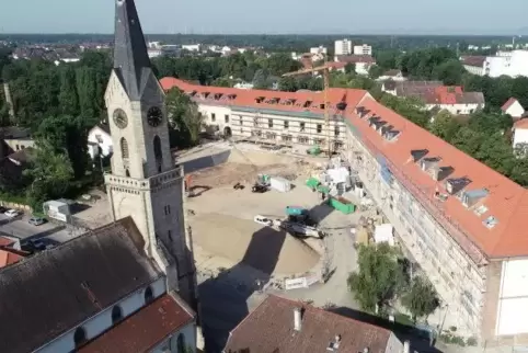 Die beschädigte Bombe konnte nicht abtransportiert werden.