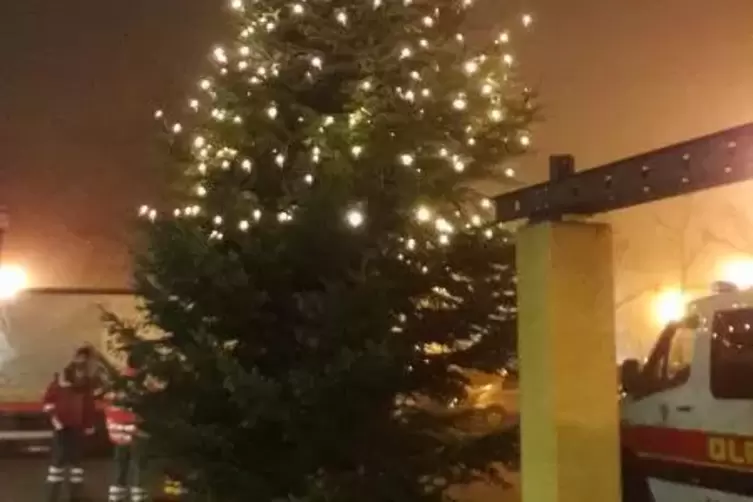 Und ein bisschen weihnachtlich ist es auch.