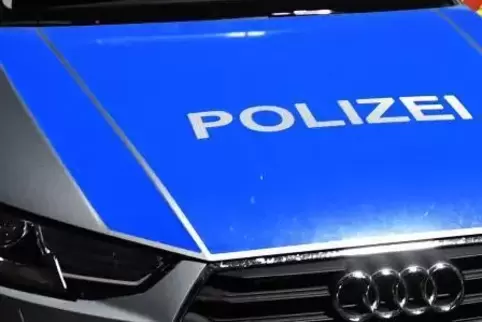 Unerlaubtes Entfernen vom Unfallort ist laut Polizei eine Straftat, die Freiheits-, Geldstrafen und/oder Führerscheinentzug zur 