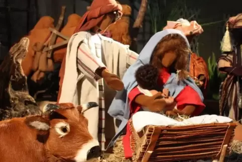 Die Egli-Figuren haben keine Gesichter, aber sie sind beweglich und dadurch bekommen die Figuren einen besonderen Ausdruck.