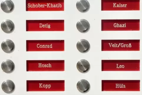 In Deutschland gibt es aktuell rund 850.000 unterschiedliche Familiennamen.