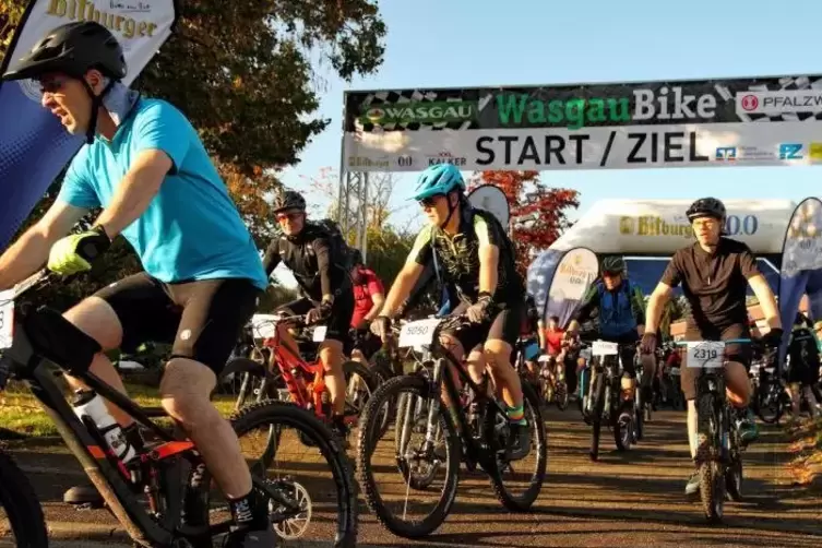 Zum Jubil&auml;um eine Rekord-Teilnehmerzahl: 1440 Starter verzeichnete der Wasgau-Bike-Marathon des SV Lemberg.