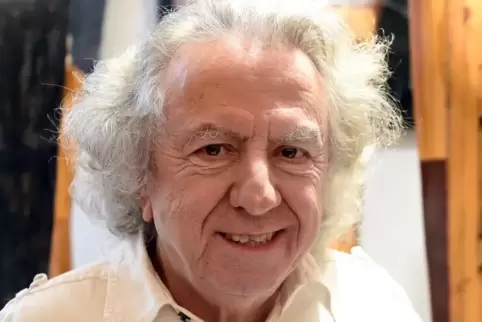 Feiert an Silvester seinen 70. Geburtstag: der in Fußgönheim lebende Künstler Günther Berlejung, der lange an der Landauer Uni l