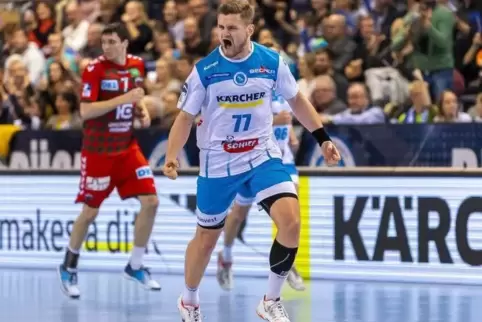 David Schmidt gehört dem Kader der Handball-Nationalmannschaft für die Europameisterschaft im Januar an. Der Rückraum-Akteur spi