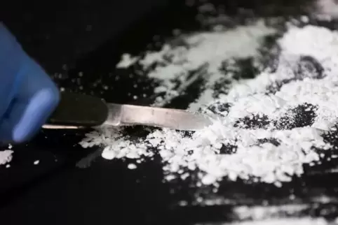 Die Frau hatte Amphetamin, Kokain und Cannabis konsumiert. 