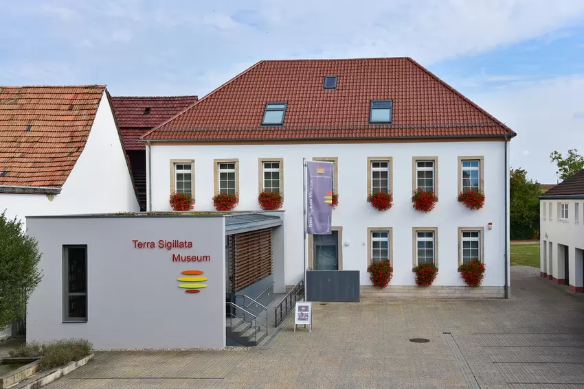 Terra_Sigillata_Museum_Rheinzabern_museum_Frei.JPG