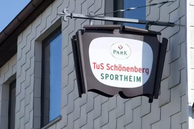 Auch das Sportheim des TuS Schönenberg war Ziel der Einbrecher.