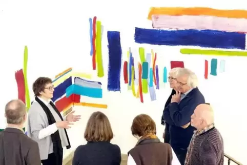 Nutzen die letzte Möglichkeit, Hochs Werk zu besprechen: Annette Reich, stellvertretende Direktorin der Pfalzgalerie (links), mi