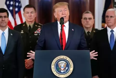 US-Präsident Trump am frühen Mittwochabend deutscher Zeit: Er kündigte keine neue Vergeltung, sondern „nur“ neue Wirtschaftssank