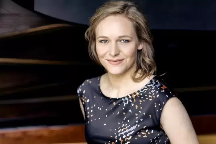 Die aus Idar-Oberstein stammende Pianistin Kathrin Isabelle Klein hat am 8. Februar ein „Heimspiel“.