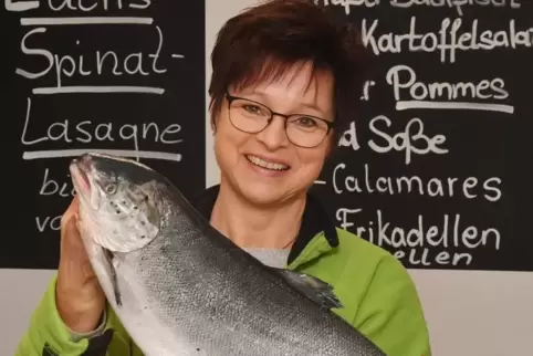 Frischer Biolachs aus Norwegen: bei Nicole Nessel im Angebot.