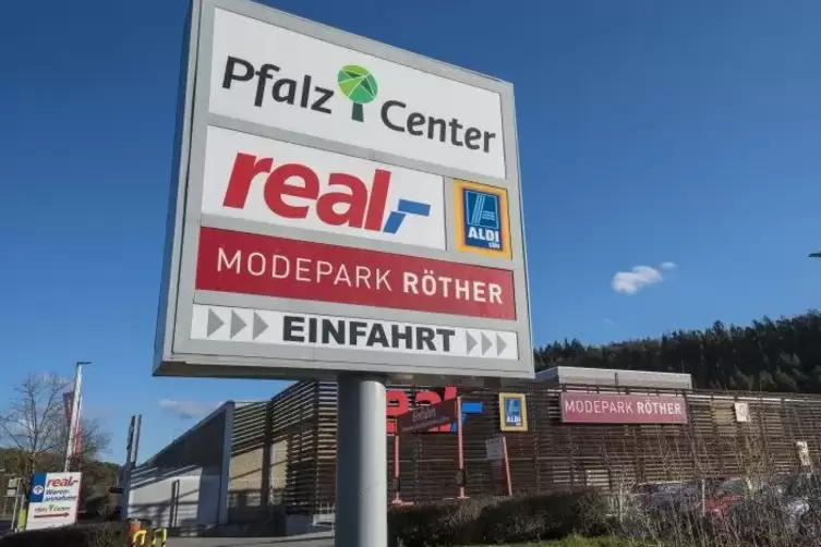 Die Zukunft des Real-Marktes im Pfalz-Center ist ungewiss.