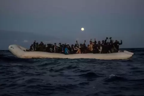Gelingt es nicht, eine neue Eskalation in Libyen zu verhindern, droht eine neue Flüchtlingswelle. Unser Bild zeigt ein überfüllt