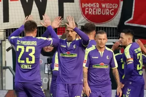 1:0: Freiburg geht in Führung.