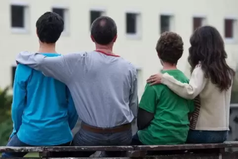Immer wieder befasst sich der Neustadter Arbeitskreis Asyl, den es bereits seit 35 Jahren gibt, mit Familienzusammenführungen.