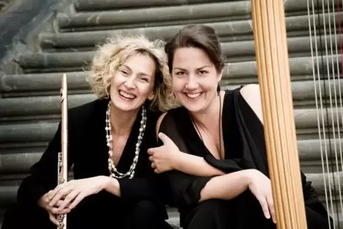 Christiane Meininger und Zsófia Orlishausen sind das Duo Flores.