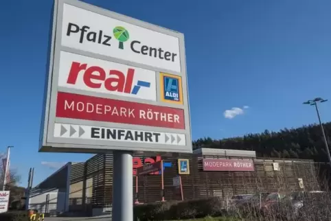 Die Zukunft des Real-Marktes im Pfalz-Center ist ungewiss.