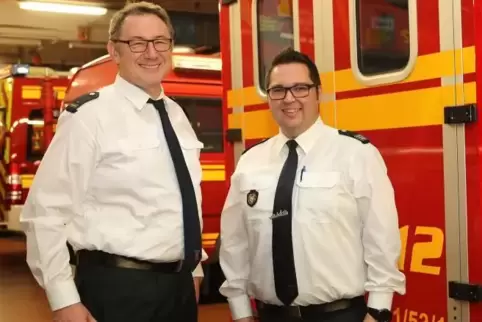 Übergabe bei der Feuerwehr steht an: Peter Eymann (rechts) ist zum Nachfolger von Michael Hopp gewählt worden.