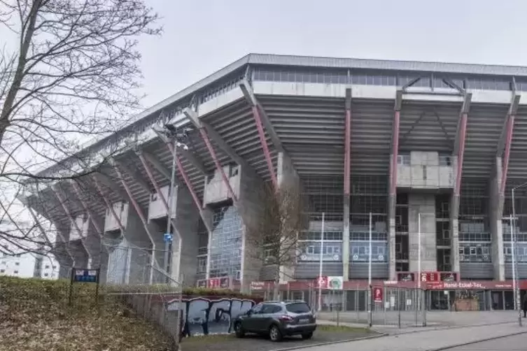 Beschäftigt am Montag den Stadtrat: die FCK-Stadionmiete in den nächsten beiden Spielzeiten.