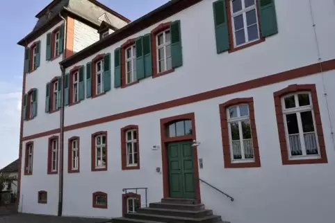 Zum Neujahrskonzert ins Schloss Kleiniedesheim hatten der Rhein-Pfalz-Kreis und die VG Lambsheim-Heßheim geladen.