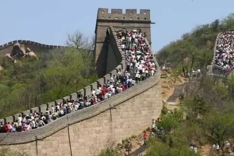 Die Große Mauer bei Peking ist Ziel zahlreicher China-Touristen.