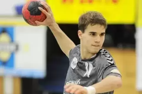 SV 64-Spielmacher Felix Dettinger freut sich auf das Messen mit seinem Bruder Max.