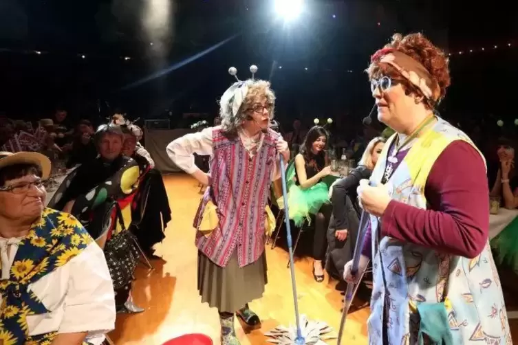 Bew&auml;hrtes Team: Melina Fath und Martina Kellner spielen Gerlinde und Marianne