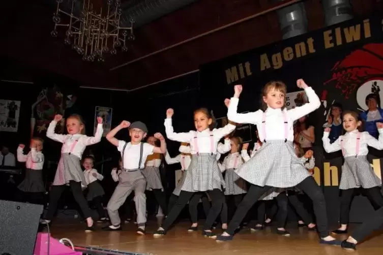 Dahn: Mit viel Spa&szlig; dabei: die KVE-&bdquo;Mini Agenten&ldquo;.