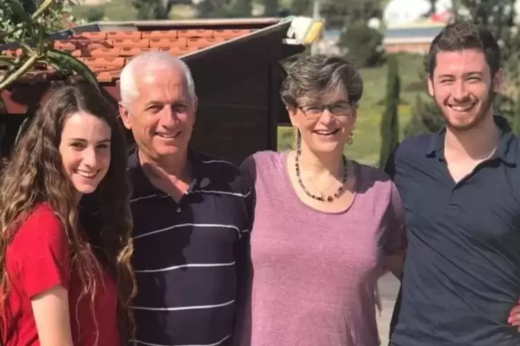 Majorie Kaufmans ganzer Stolz sind ihre beiden Kinder Yael (links) und Yuval, die sie zusammen mit ihrem Mann Zeev bekommen hat.