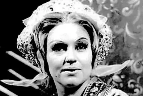 Annelie Waas als verstoßene Königsgattin in „Anne Bolena“. Die gefeierte Sängerin hatte ihr erstes Engagement am Pfalztheater.