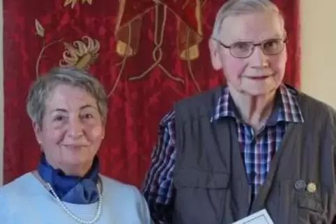 Zu Ehrenmitgliedern ernannt: Waltraud Rahm und Horst Ebelsheiser.