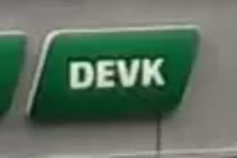 Zur Eröffnung der neuen DEVK-Agentur in der Hauptstraße 63 in Kandel sind alle Interessierten zu einem Umtrunk eingeladen.