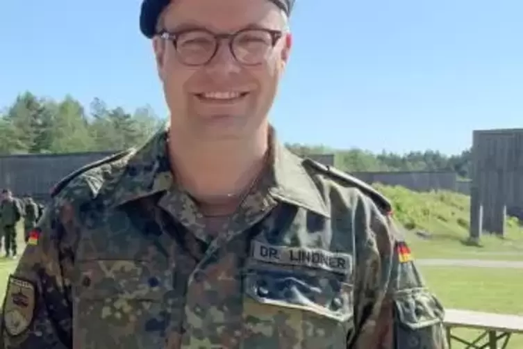 Der Grünen-Verteidigungspolitiker Tobias Lindner hatte 2019 selbst an einer Bundeswehrübung teilgenommen.