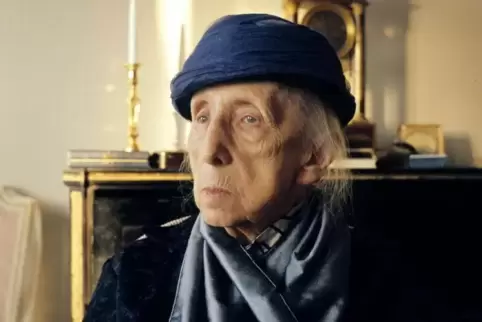 Besonderes Kennzeichen, ihr Hut: Annette Kolb, die „Dichterin zwischen den Völkern“.