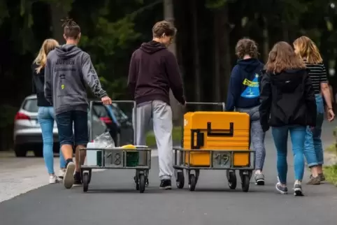 Eine Schülergruppe auf Klassenfahrt. 